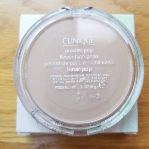 NEW Clinique Flower Lunar Pop Powder Highlighter - Picture 8 of 14